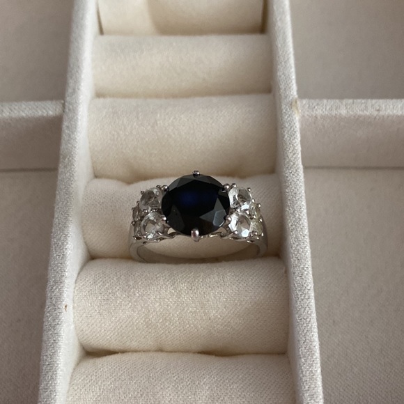 Genuine Black Spinel / White Topaz Ring. - Picture 6 of 7